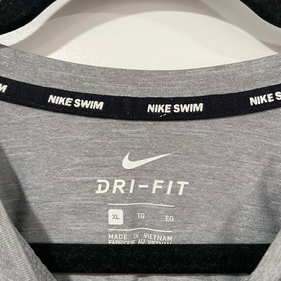 Nike Swim Dri-Fit Men's Activewear T Shirt Light Grey Size XL - Picture 4 of 7